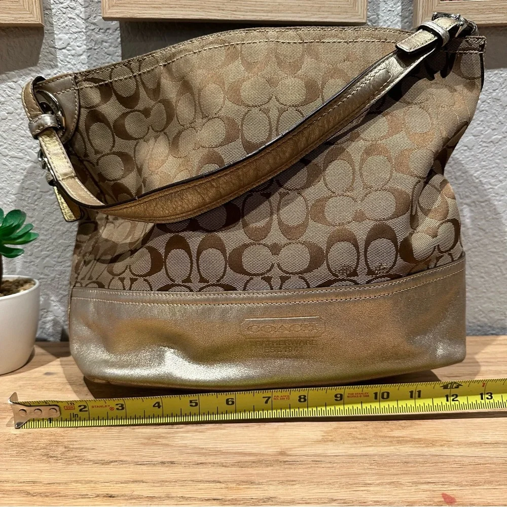 COACH Y2K Signature C‎ Khaki Canvas Gold Leather Shoulder Tote Purse